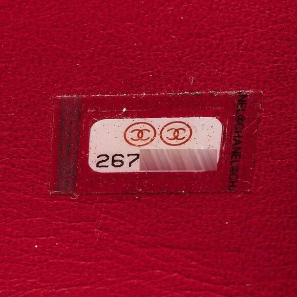 Chanel Red Chevron Quilted Lambskin Leather Clutch Bag - Picture 9 of 9